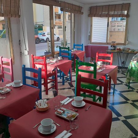 גאנדיה Hotel Clibomar Jamaica מראה חיצוני תמונה