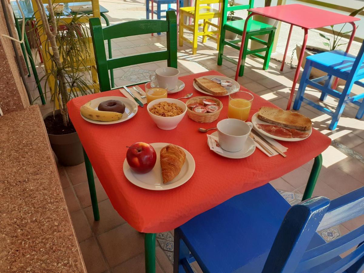 גאנדיה Hotel Clibomar Jamaica מראה חיצוני תמונה