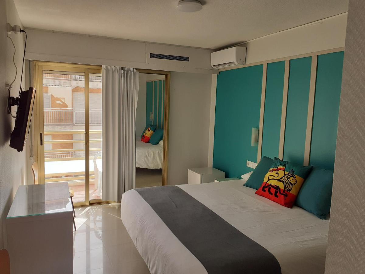 גאנדיה Hotel Clibomar Jamaica מראה חיצוני תמונה