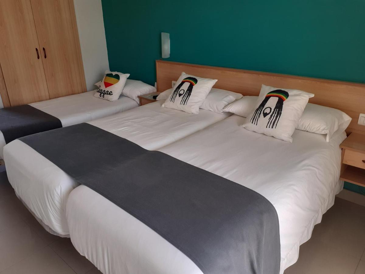 גאנדיה Hotel Clibomar Jamaica מראה חיצוני תמונה