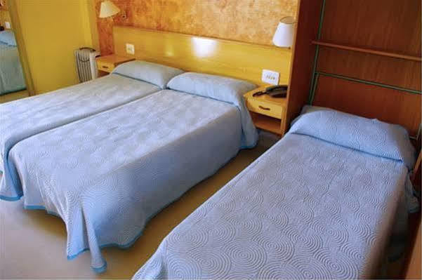 גאנדיה Hotel Clibomar Jamaica מראה חיצוני תמונה